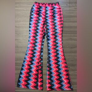Nasty Gal Zig Zag Print Woven Flare Pants Size 2 NWT